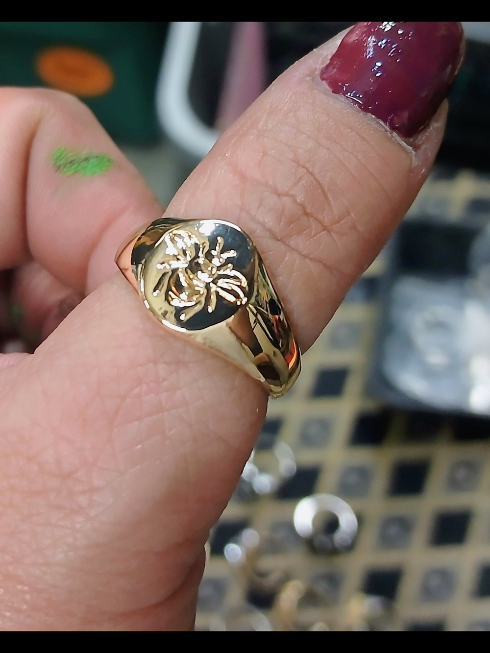 Gold Tone Floral Signet Ring - Picture 2 of 2